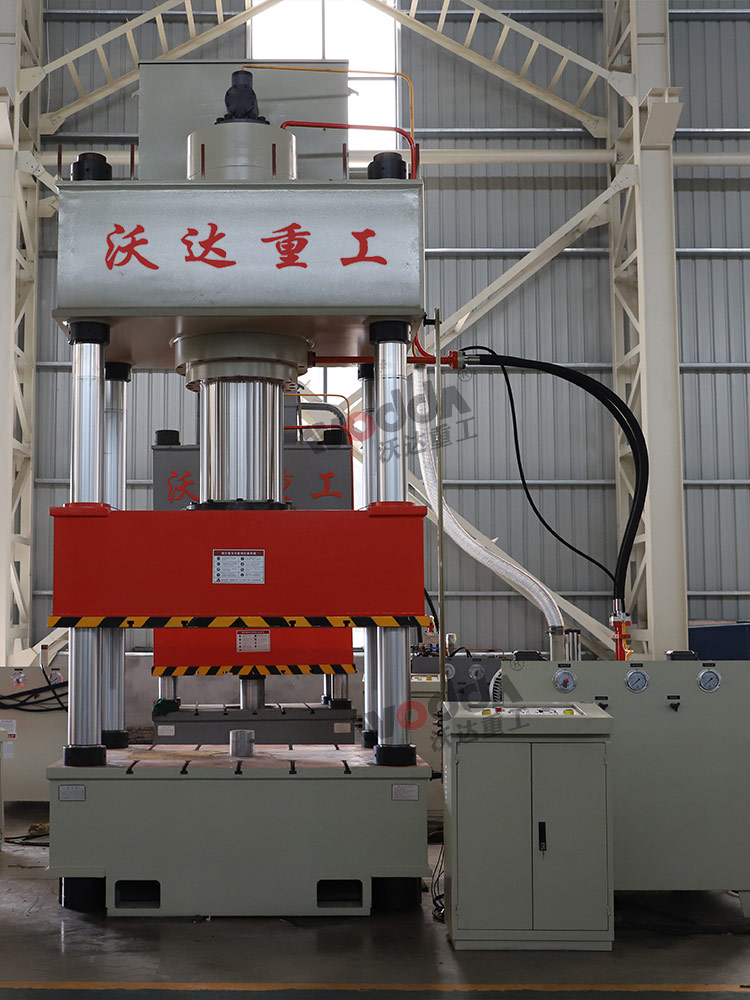 630噸玻璃鋼拍門(mén)成型液壓機(jī)